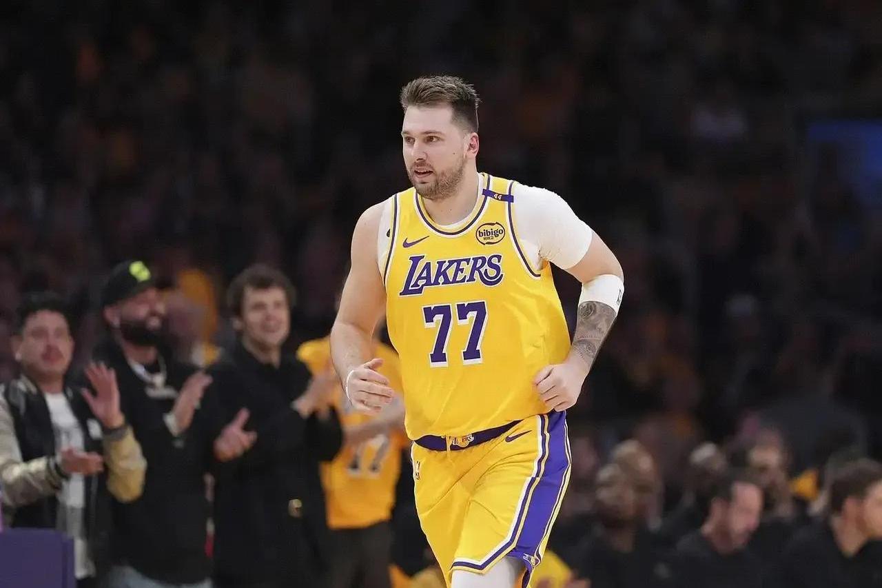 开云-东契奇连续三场比赛得分超过锐不可当,西班牙队不断突破!的简单介绍-开云