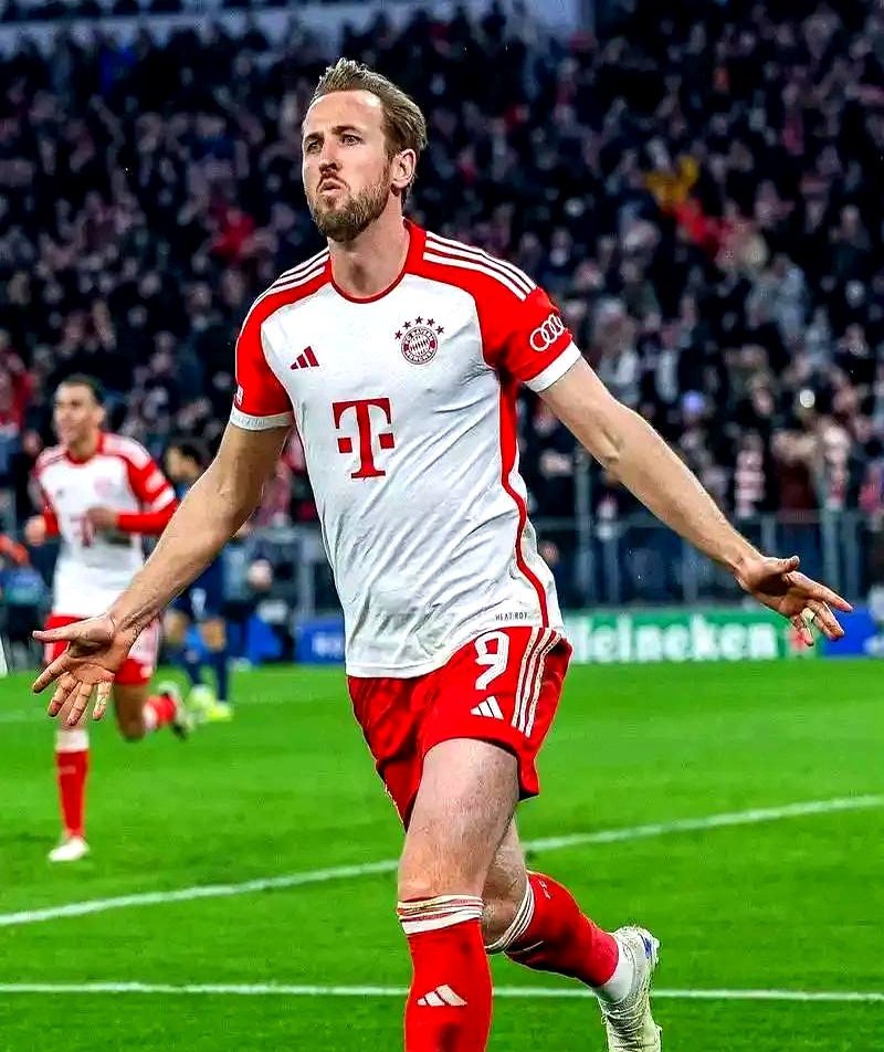 开云-凯恩重返赛场,败北首场状态出色,切尔西观众沸腾!比赛高潮迭起的简单介绍-开云