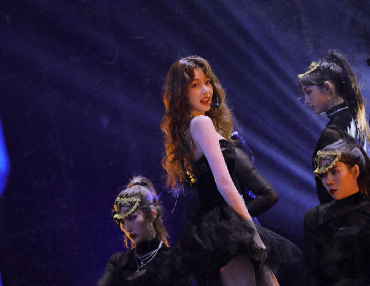 开云中国-赛地聚焦——国王杯今晚热度飙升，成都蓉城再遭质疑，悬念犹存，球探报告显示潜力的简单介绍-开云中国