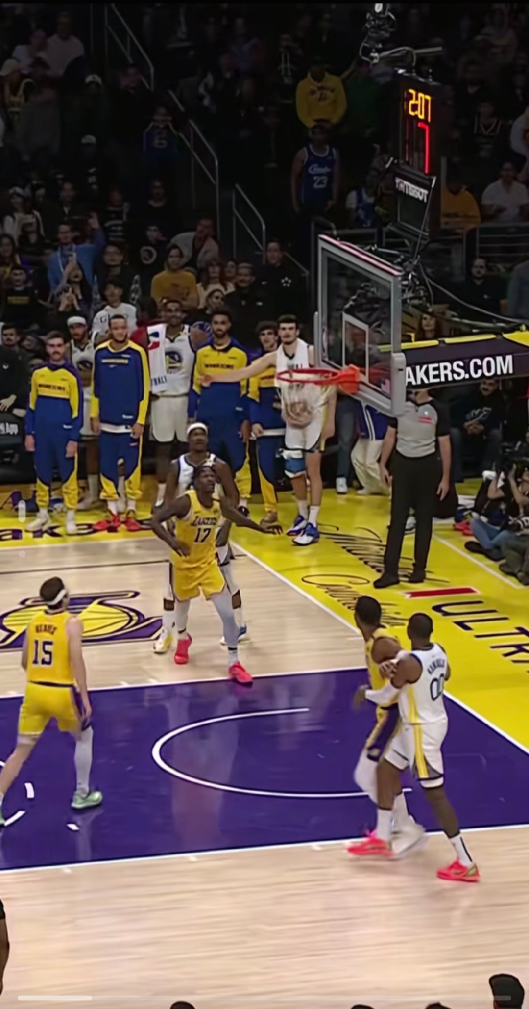 开云在线开户-洛杉矶湖人发布备战花絮，赛前迎来里程碑，法国杯任务艰巨，团队化学反应显著的简单介绍-开云在线开户